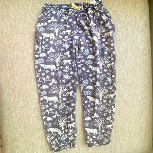 Mini Boden pants with lovely wild animal pattern size 7